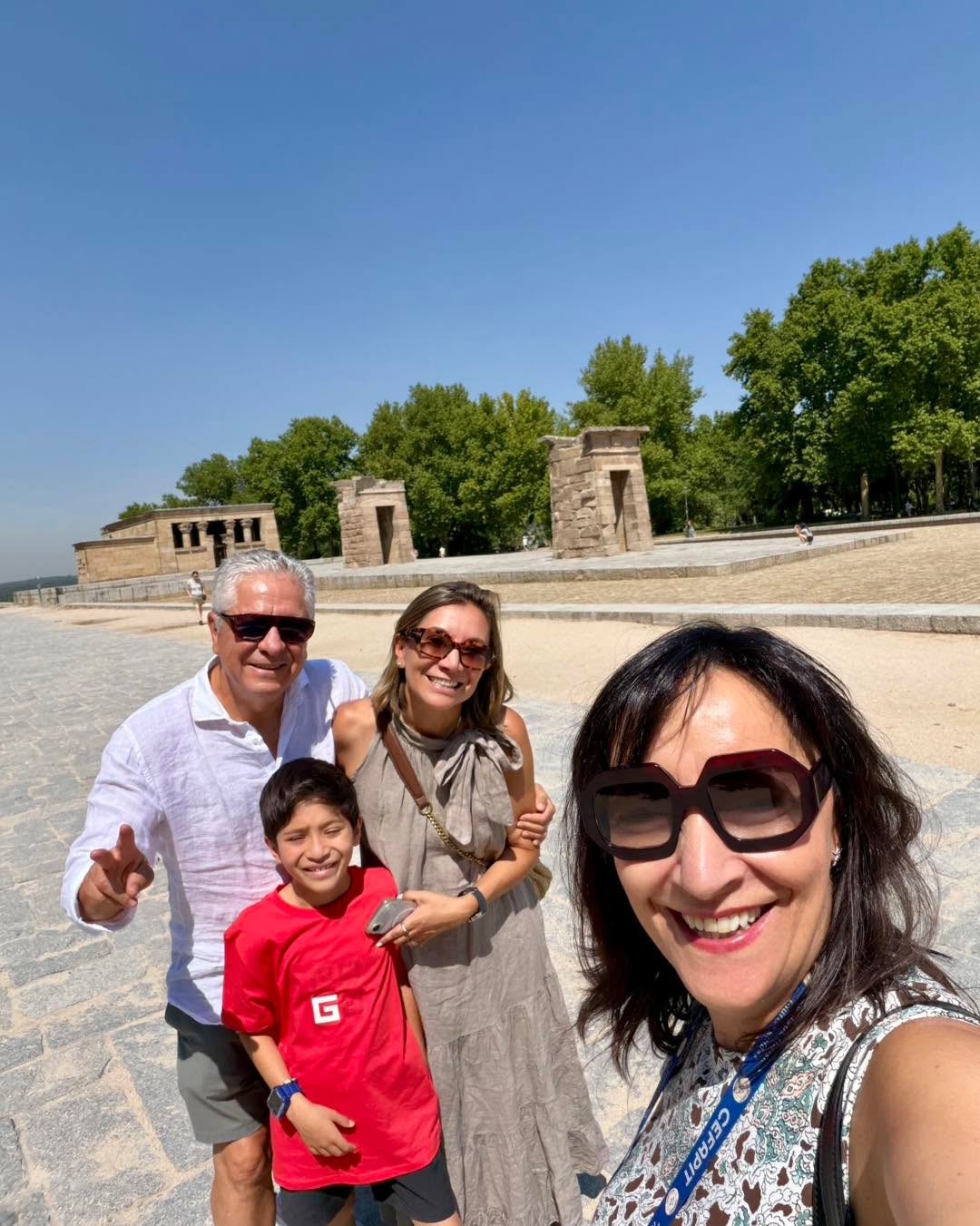 En Madrid Travel Private Tours nos sentimos muy orgullosas de pertenecer a la WFTGA y compartir con guías de todo el mundo la misma pasión y respeto por nuestra profesión.
🎯 Iniciamos temporada con la máxima ilusión para recibir visitantes de todo el mundo y compartir lo que mejor sabemos hacer: la historia, la cultura y las tradiciones de nuestra ciudad.
¡Nos vemos en las calles de Madrid! ❤️
#Madridtravelprivatetours #WFTGA #qualitytourism #qualitytourismservices #madridcity #madridtravel #madridspain