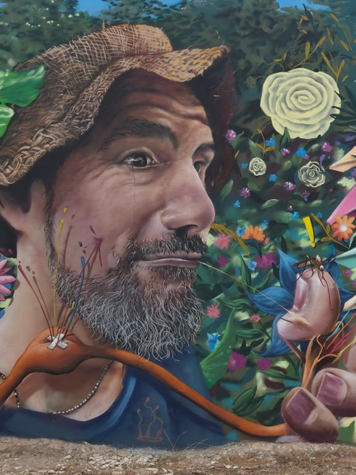 Asi quedo el mural junto a mi hermano @juxa_ljda , gracias por la visita y vuelve pronto jamio
Hemos estado dos dias con un poco de lluvia cuidando nuestro jardín,
🧱C/ Vergi 31 ( El Ejido)🧱
Con los jardineros
@nauni69
@juxa_ljda
@helix.graff